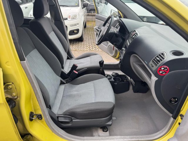 KIA Picanto usata 12