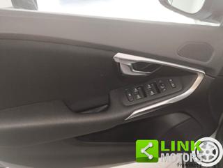 VOLVO V40 usata, con Cerchi in lega