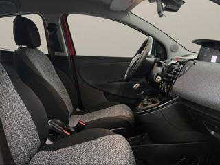LANCIA Ypsilon usata, con ESP