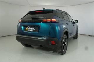 PEUGEOT 2008 usata, con Airbag