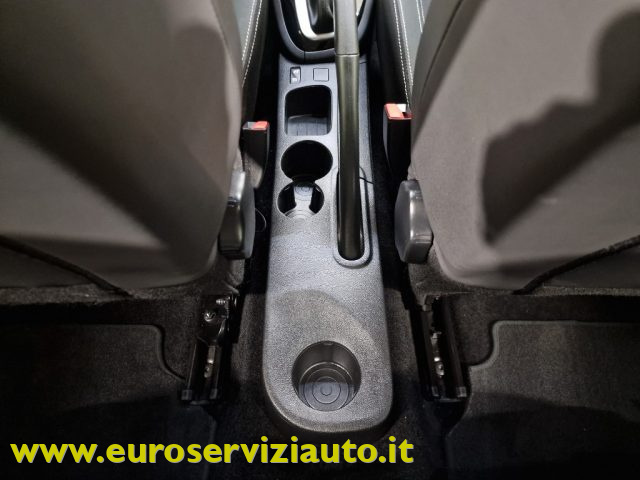 RENAULT Clio usata, con Sedile posteriore sdoppiato