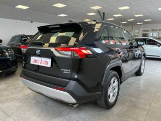 TOYOTA RAV 4 usata, con Autoradio