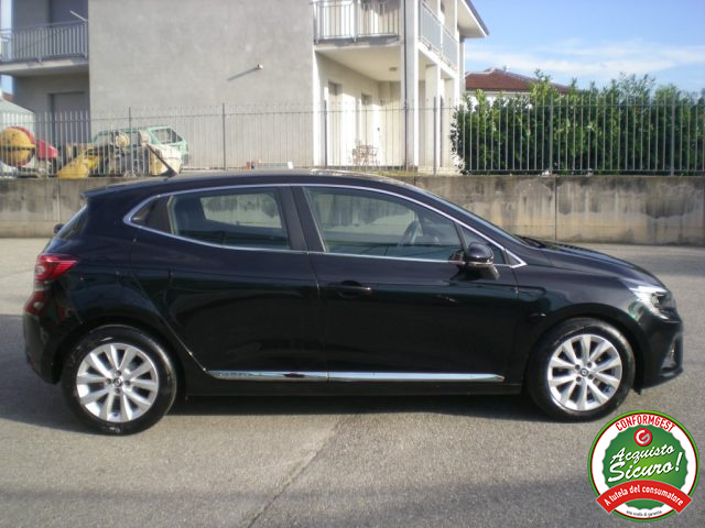 RENAULT Clio usata, con Controllo trazione