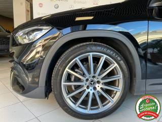 MERCEDES-BENZ GLA 200 usata, con Vetri oscurati