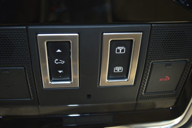 LAND ROVER Range Rover Sport usata, con Vetri oscurati