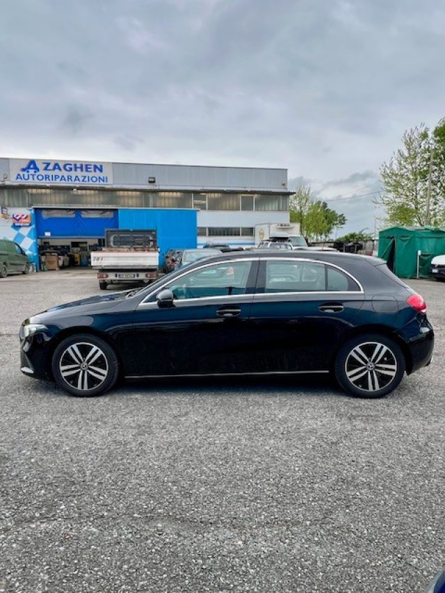 MERCEDES-BENZ A 160 usata, con Alzacristalli elettrici