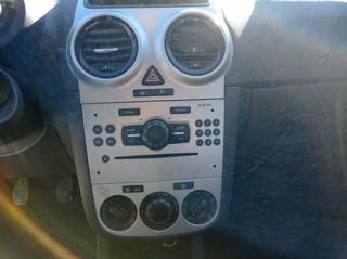 OPEL Corsa usata, con Climatizzatore