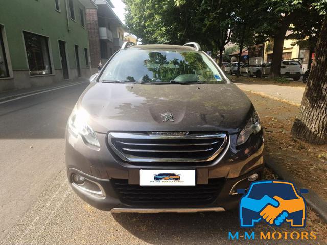 PEUGEOT 2008 usata, con Airbag