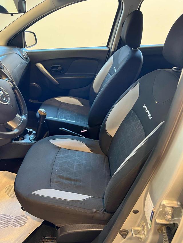 DACIA Sandero usata, con Controllo trazione