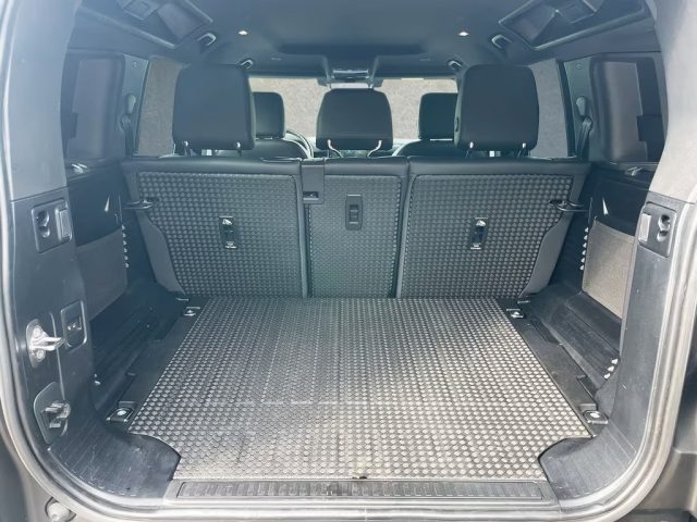 LAND ROVER Defender usata, con ESP