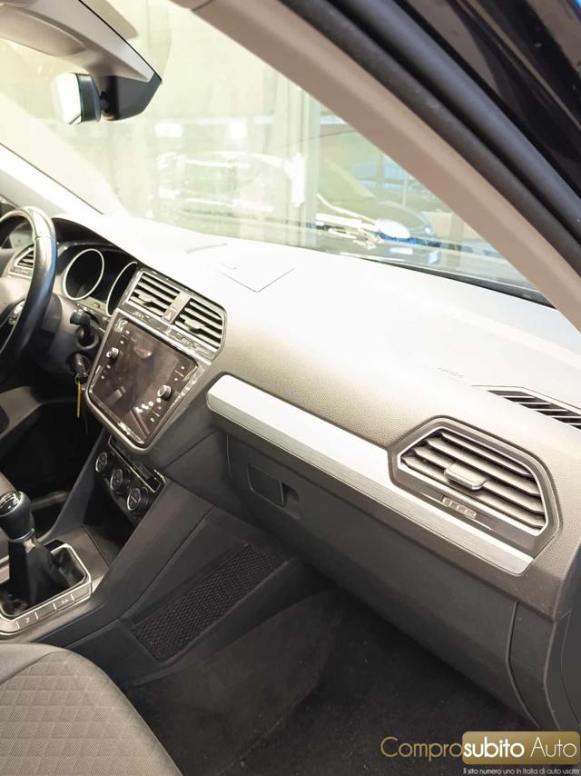 VOLKSWAGEN Tiguan usata, con Park Distance Control