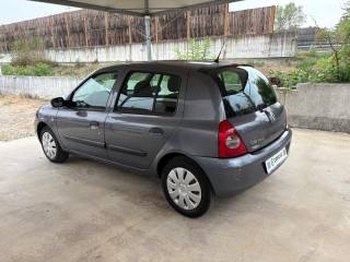 RENAULT Clio usata, con Alzacristalli elettrici