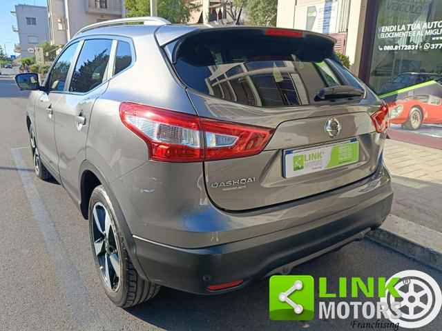NISSAN Qashqai usata, con Touch screen
