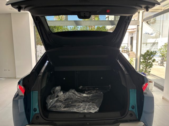 PEUGEOT 3008 usata, con Sistema di navigazione