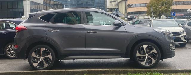 HYUNDAI Tucson usata, con Sedile posteriore sdoppiato