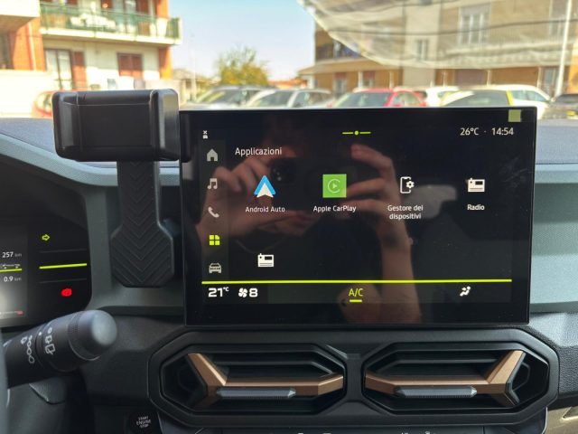 DACIA Duster usata, con USB