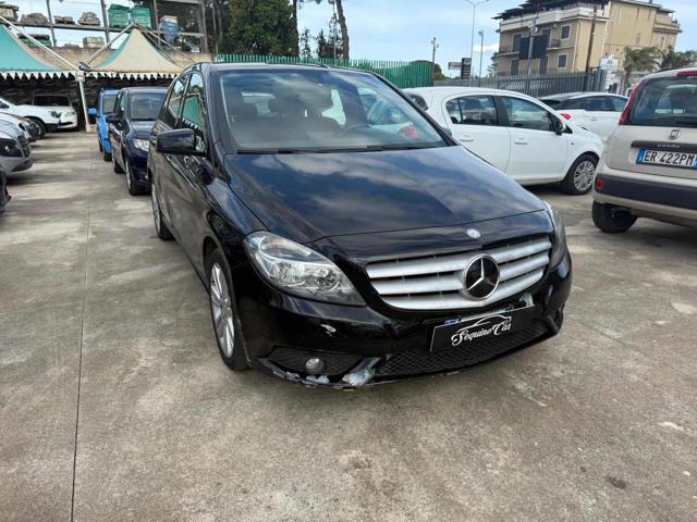 MERCEDES-BENZ B 180 usata, con Airbag