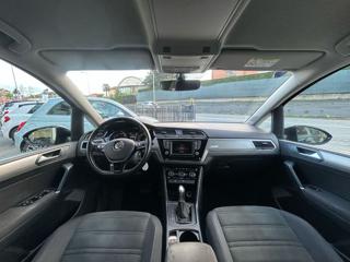VOLKSWAGEN Touran usata, con Cerchi in lega