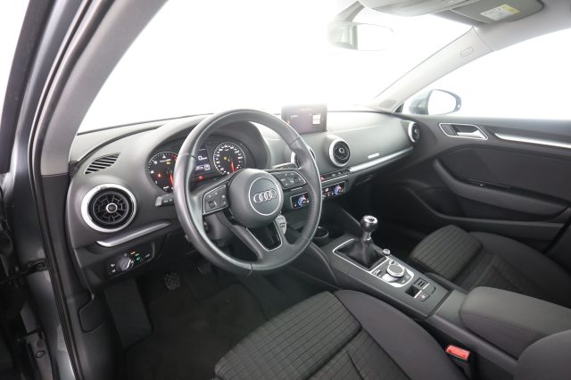 AUDI A3 usata 1