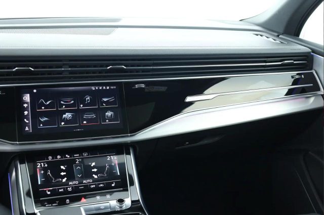 AUDI Q7 usata, con Controllo trazione
