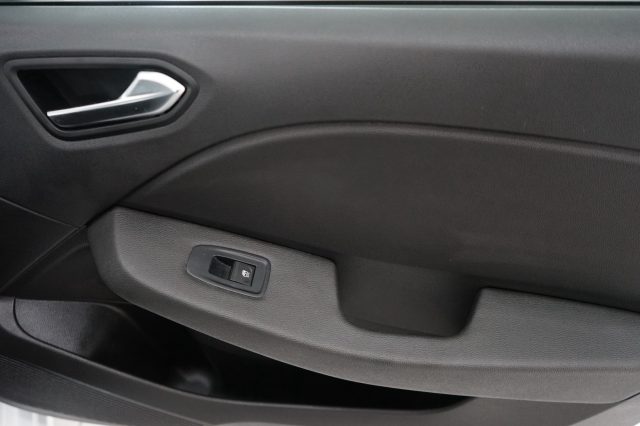 RENAULT Clio usata, con Android Auto