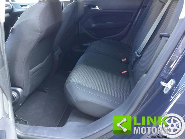 PEUGEOT 308 usata, con Park Distance Control