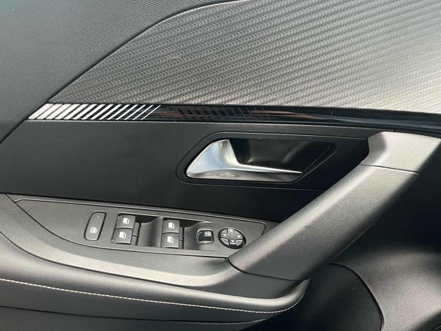 PEUGEOT 2008 usata, con Cerchi in lega
