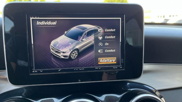 MERCEDES-BENZ GLC 220 usata, con Leve al volante