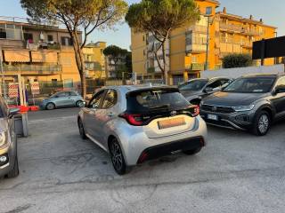 TOYOTA Yaris usata, con Autoradio