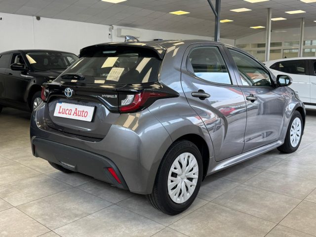 TOYOTA Yaris usata, con Autoradio