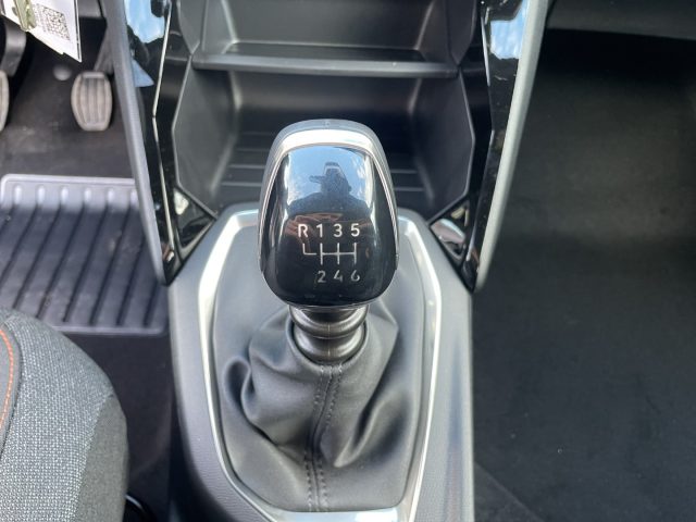 PEUGEOT 2008 usata, con Sensore di luce