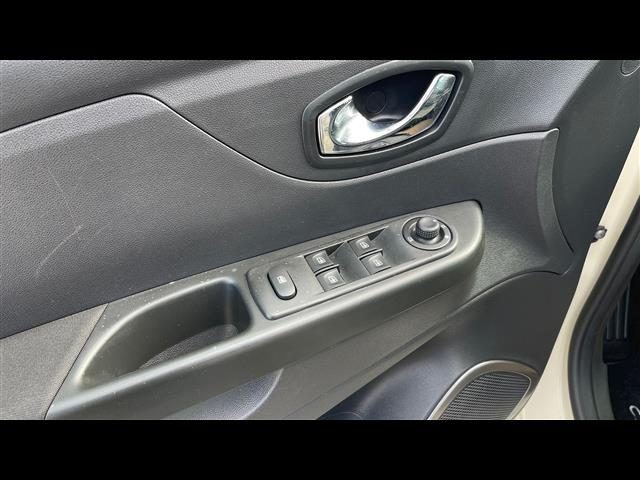 RENAULT Captur usata, con Fendinebbia