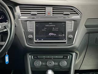 VOLKSWAGEN Tiguan usata, con Leve al volante