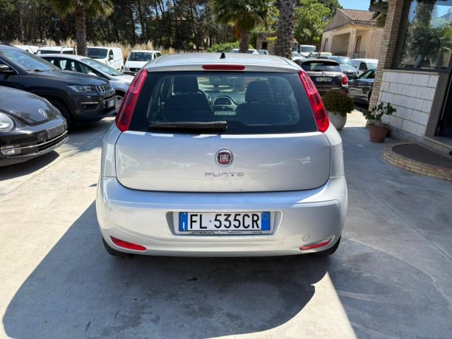 FIAT Punto usata, con Autoradio