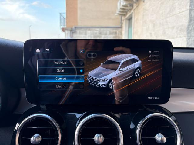 MERCEDES-BENZ GLC 300 usata, con USB