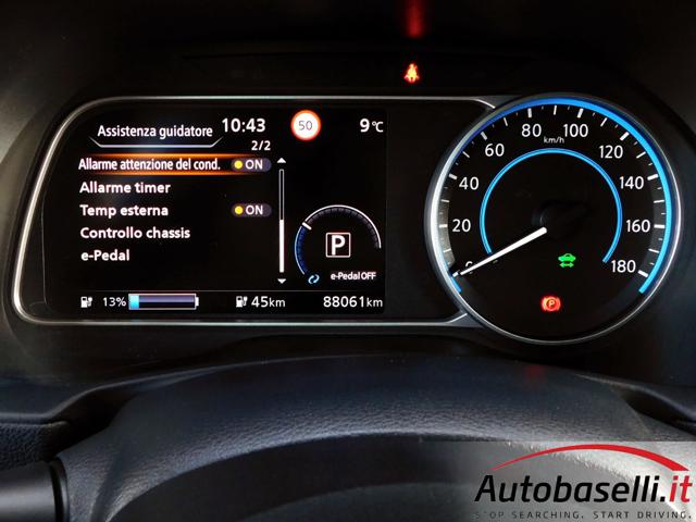 NISSAN Leaf usata, con Luci diurne
