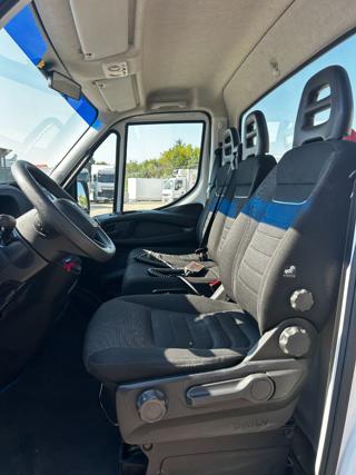 IVECO Daily usata 6