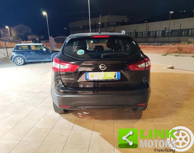 NISSAN Qashqai usata, con Autoradio