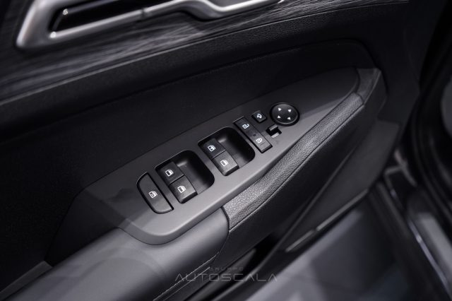 KIA Sportage usata, con Controllo automatico clima