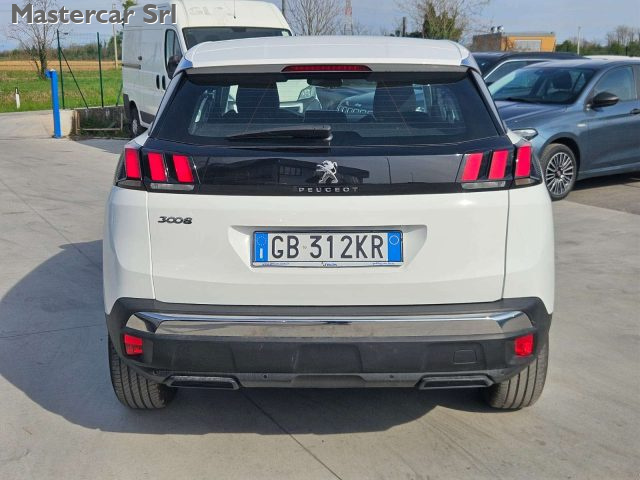 PEUGEOT 3008 usata, con Autoradio
