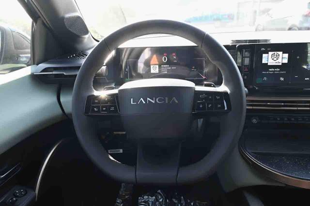 LANCIA Ypsilon usata, con Park Distance Control