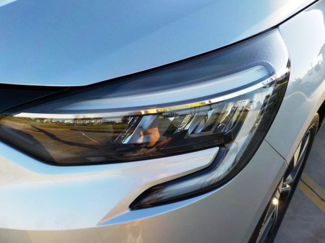 RENAULT Clio usata, con Controllo trazione