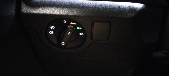 VOLKSWAGEN T-Cross usata 25