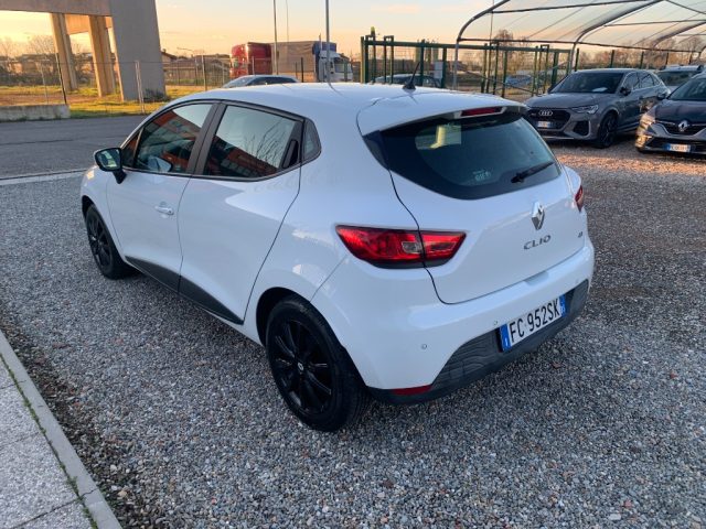 RENAULT Clio usata, con Airbag laterali