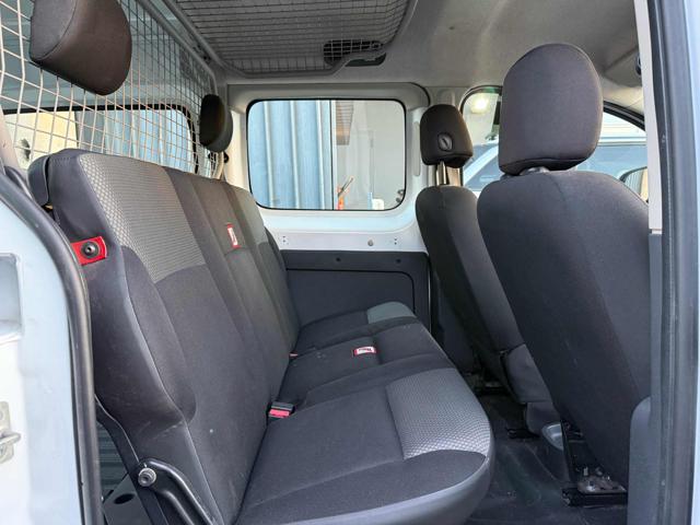 RENAULT Kangoo usata 14