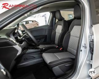 RENAULT Clio usata, con USB