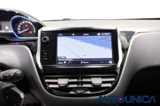 PEUGEOT 2008 usata, con Volante multifunzione