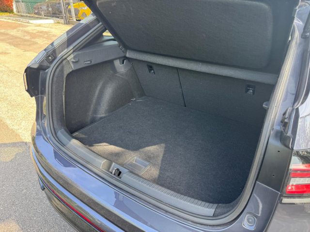 VOLKSWAGEN Taigo usata, con Vetri oscurati