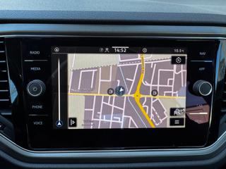 VOLKSWAGEN T-Roc usata, con Controllo automatico clima