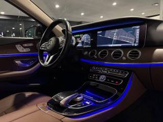 MERCEDES-BENZ E 300 usata, con Climatizzatore